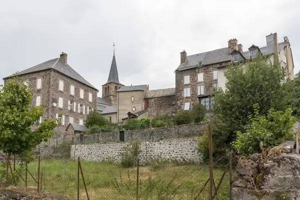 Monte Escalier 15 Monte escalier Allanche