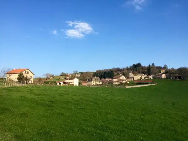 Monte Escalier 15 Monte escalier Saint-Constant-Fournoulès